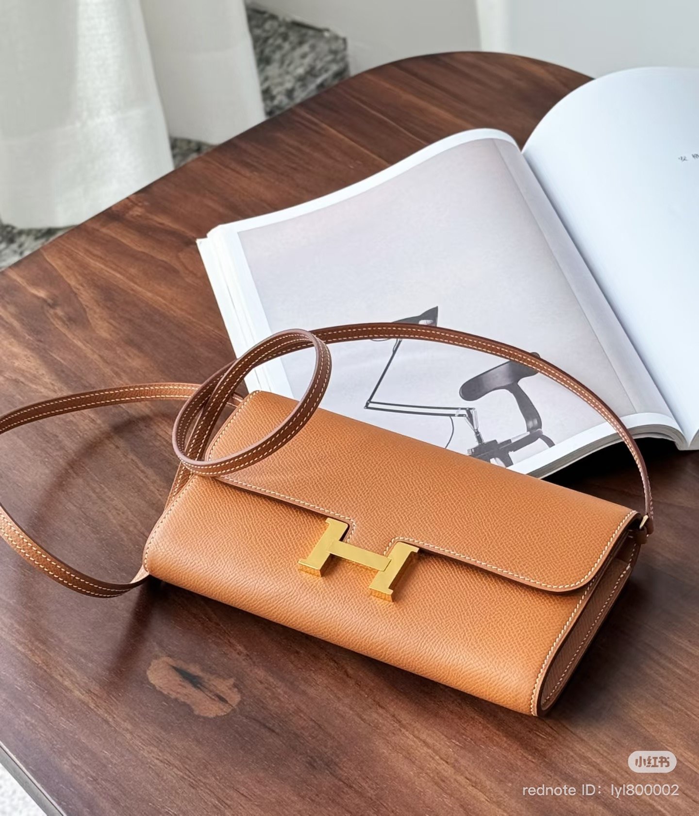 hermès constance to go classique gold epsom