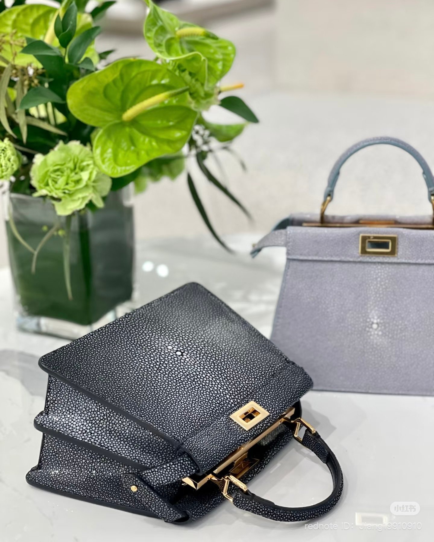 Fendi - Peekaboo ISeeU Petite stingray