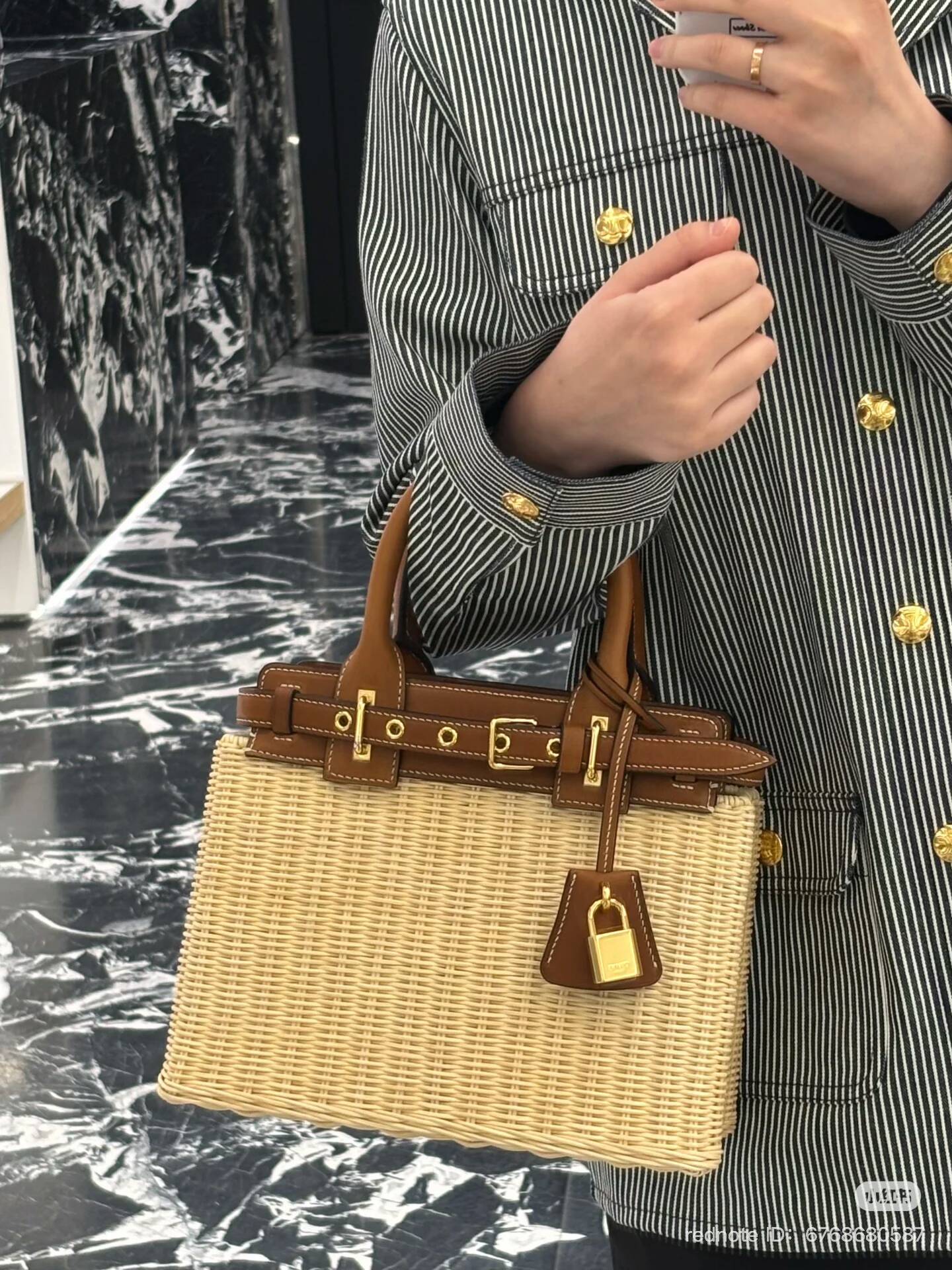 celine raffia conti