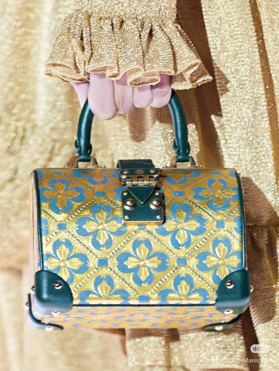 louis vuitton cruise 2026 collection speedy trunk 20