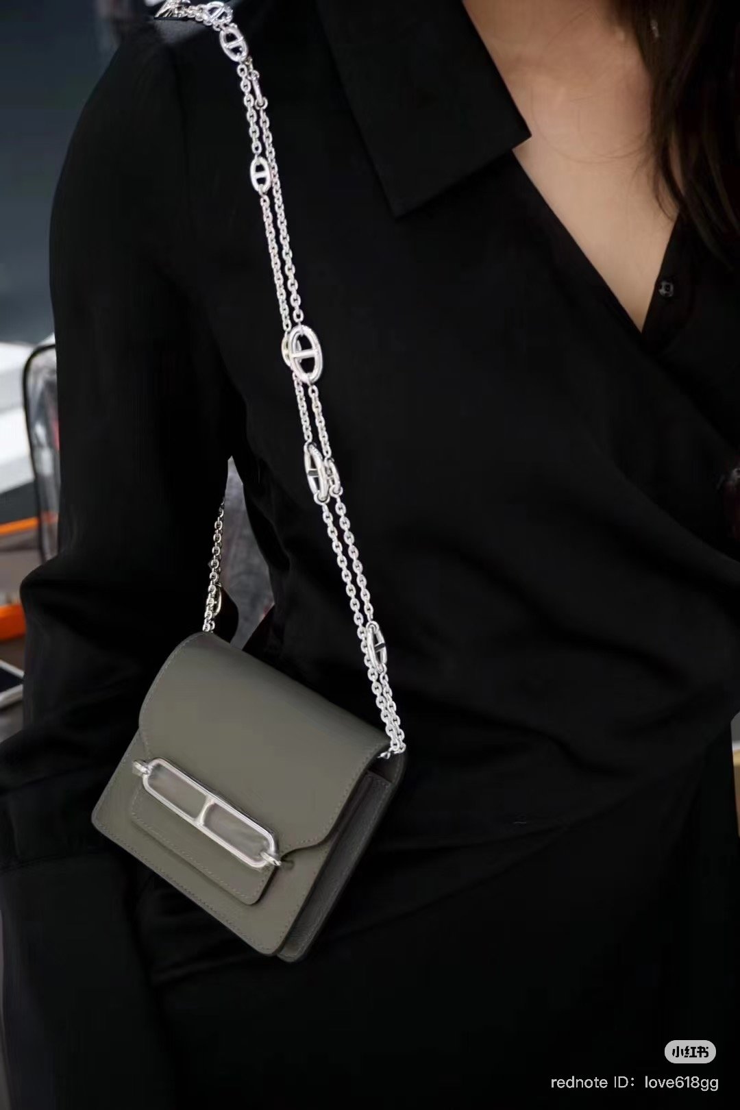 hermès farandole necklace styling