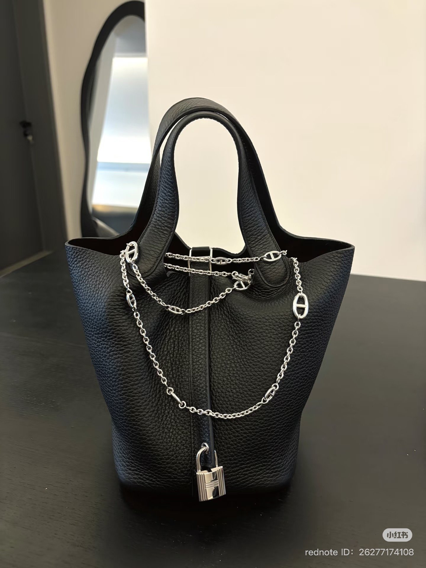 hermès farandole necklace styling
