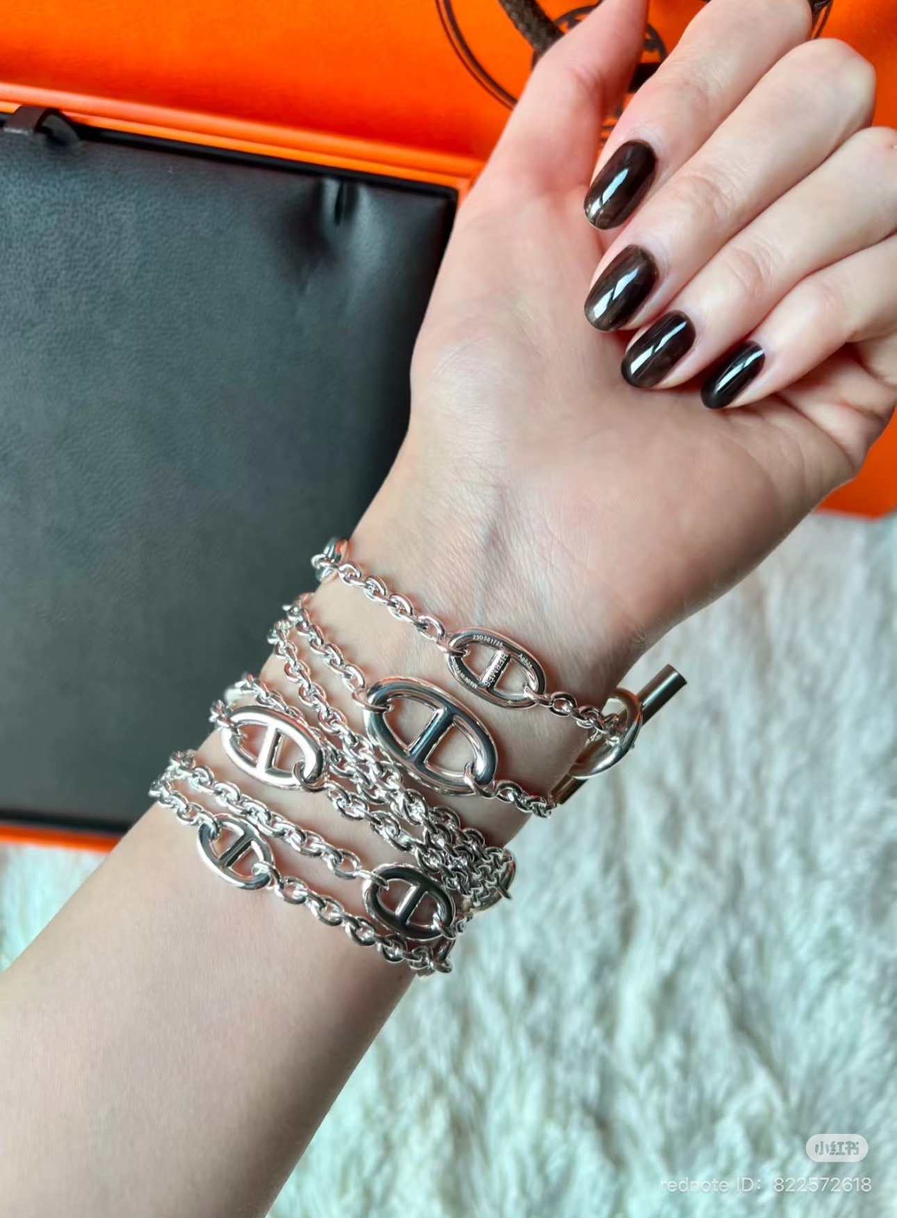 hermès farandole necklace styling