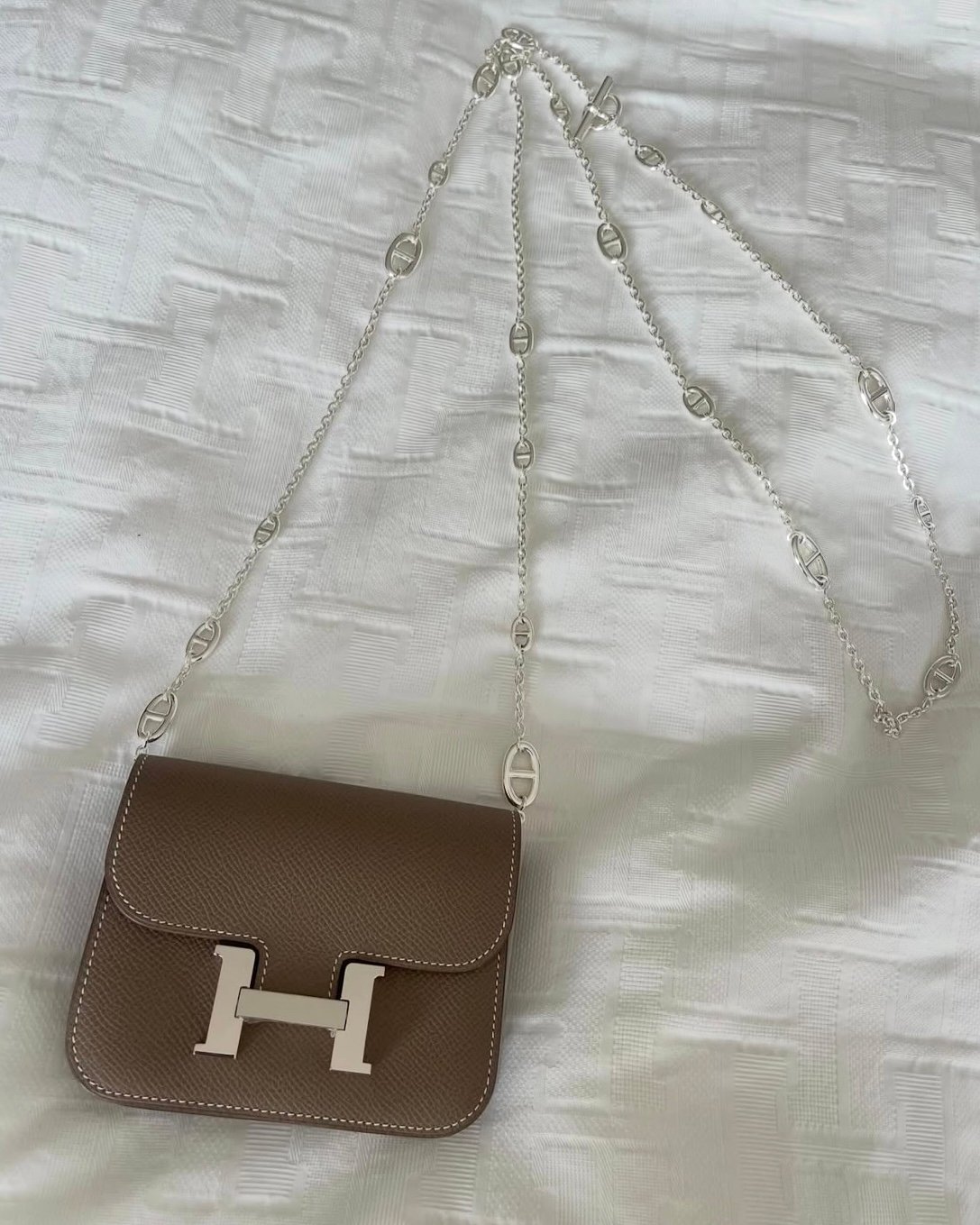 hermès farandole necklace styling