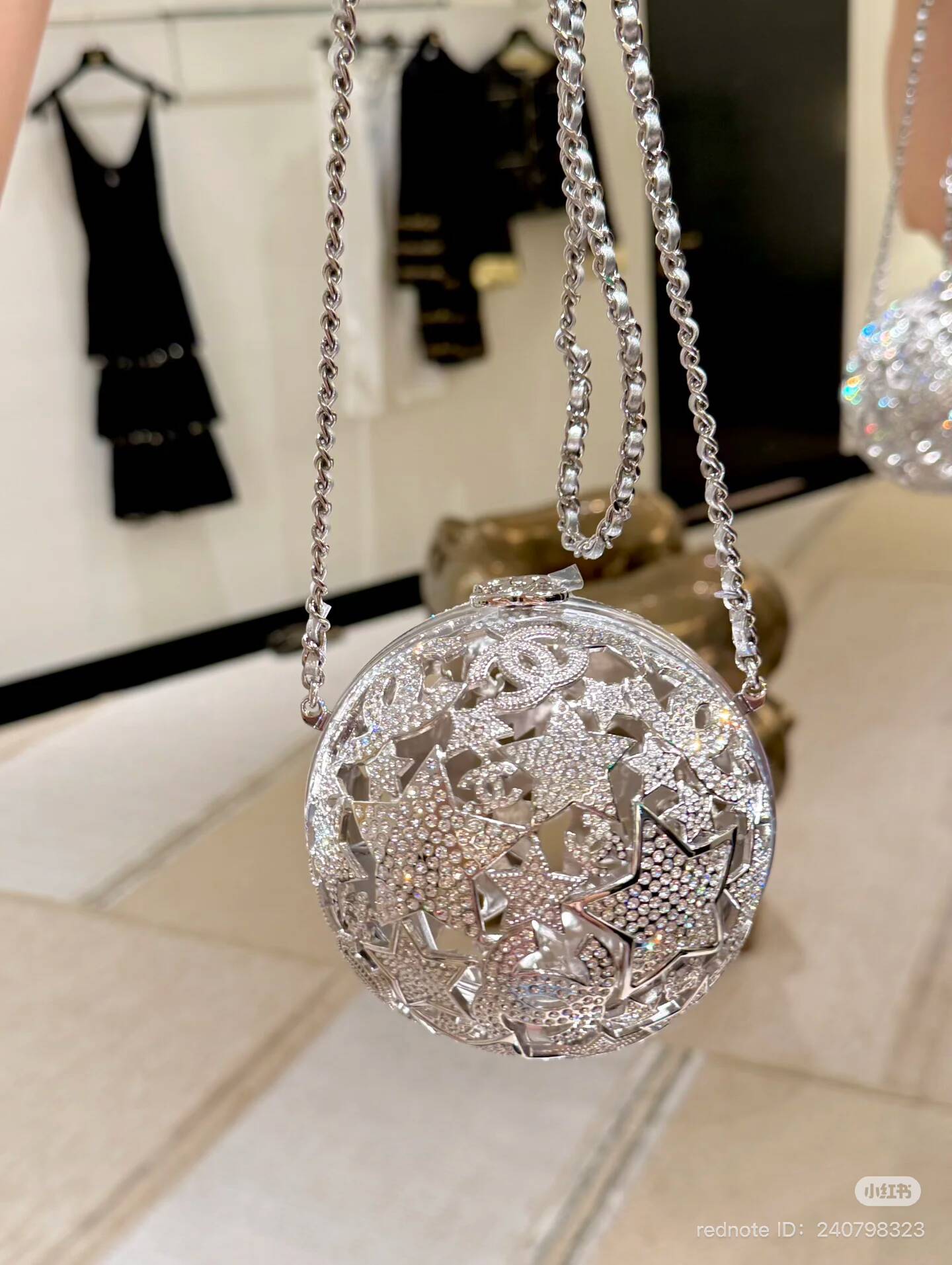 Chanel Métiers d’Art 2024/25 new handbag collection
