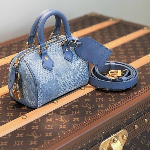 Image courtesy: @louisvuitton.amon