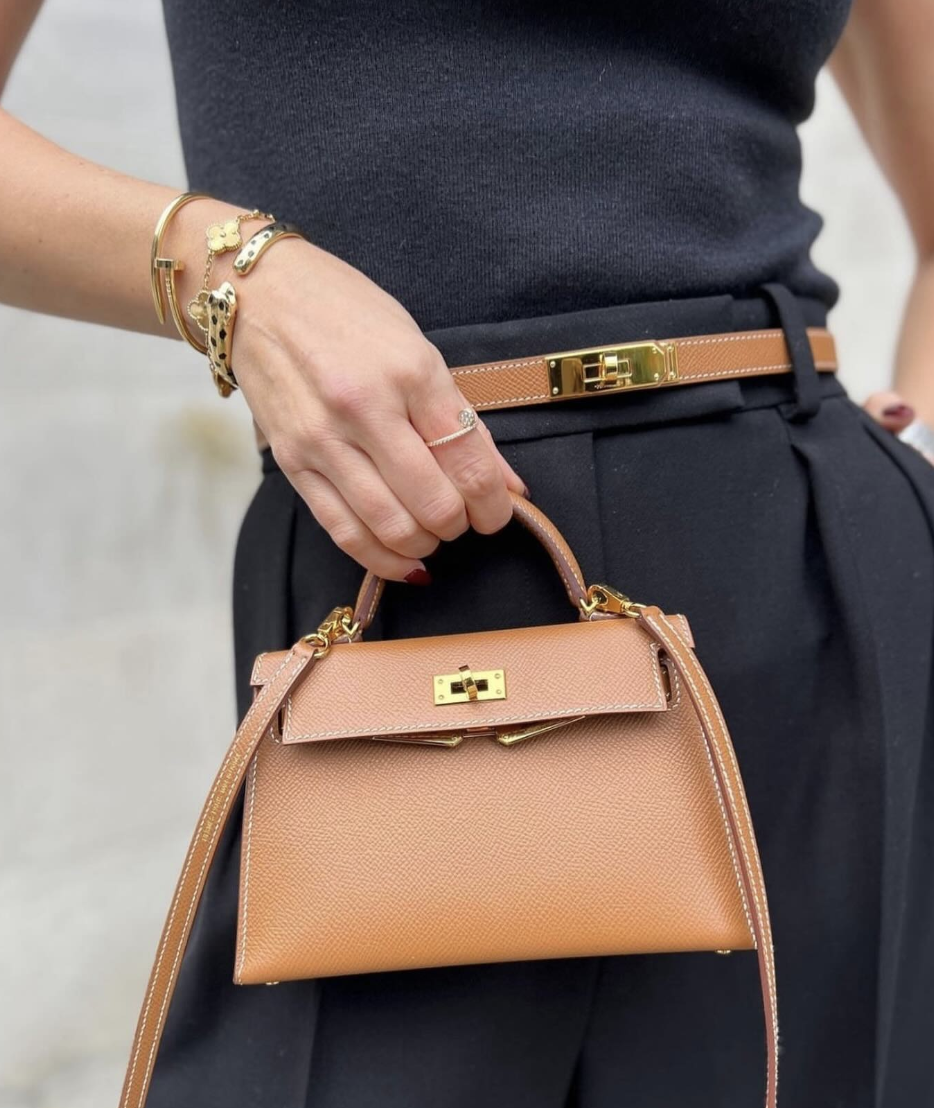 Hermes Kelly 18 belt in Gold with a match gold hermes mini kelly with a strap