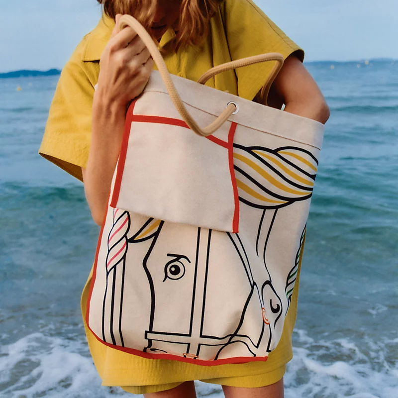 夏にぴったり☆【HERMES】クアドリジビーチバッグ ビーチバッグ HERMES(エルメス) バッグ・カバン(レディース