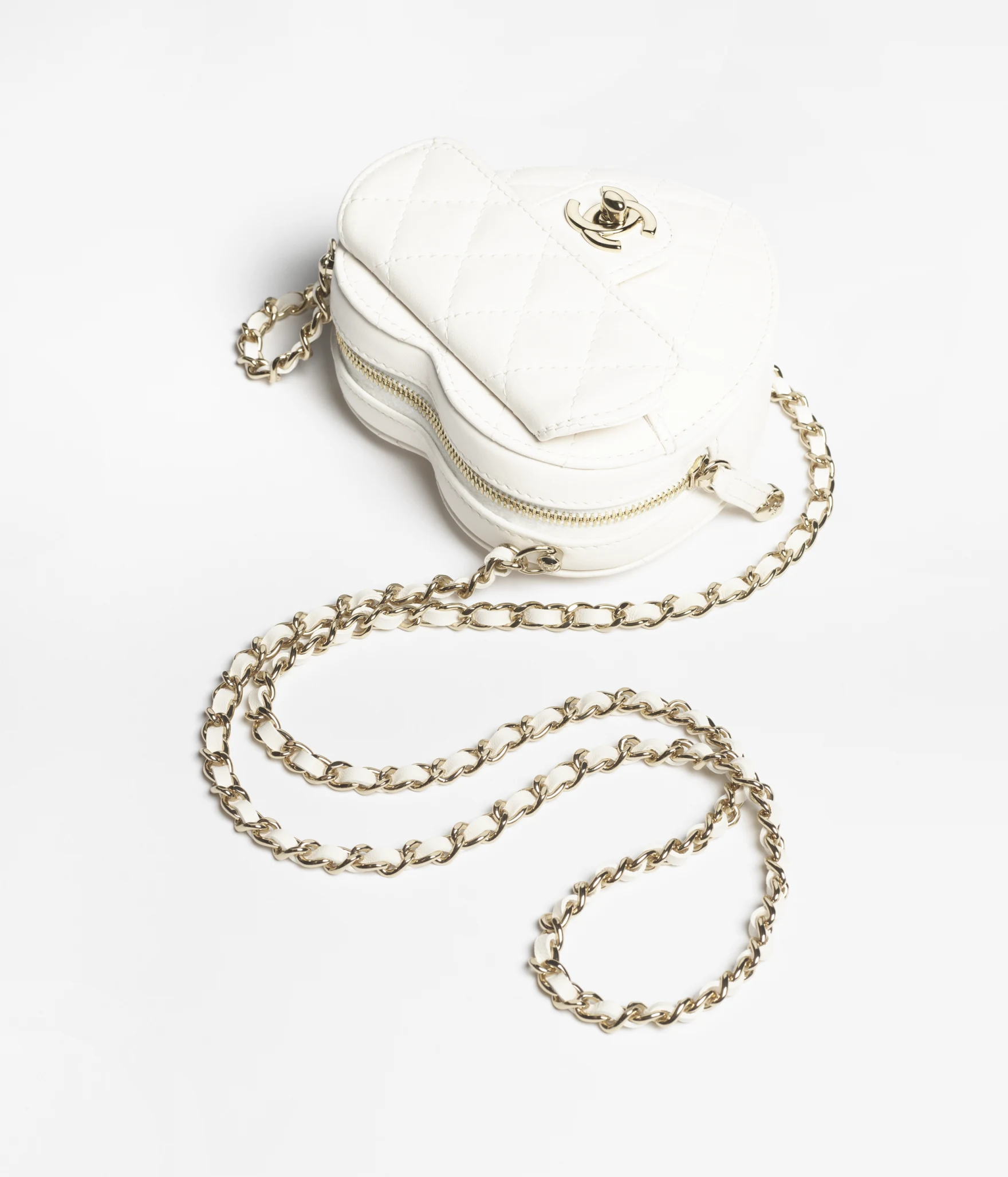 chanel pre-fall/winter 2025/25 25b bags heart bag chanel 25