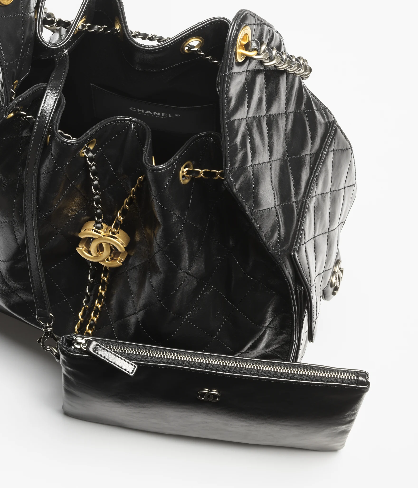 chanel pre-fall/winter 2025/25 25b bags heart bag chanel 25