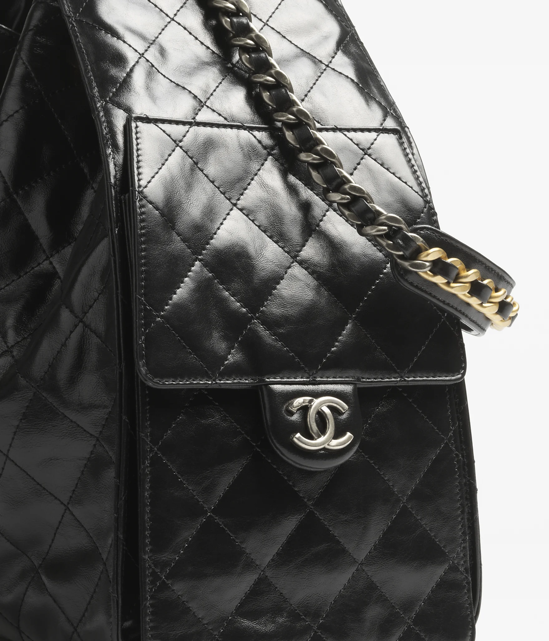 chanel pre-fall/winter 2025/25 25b bags heart bag chanel 25