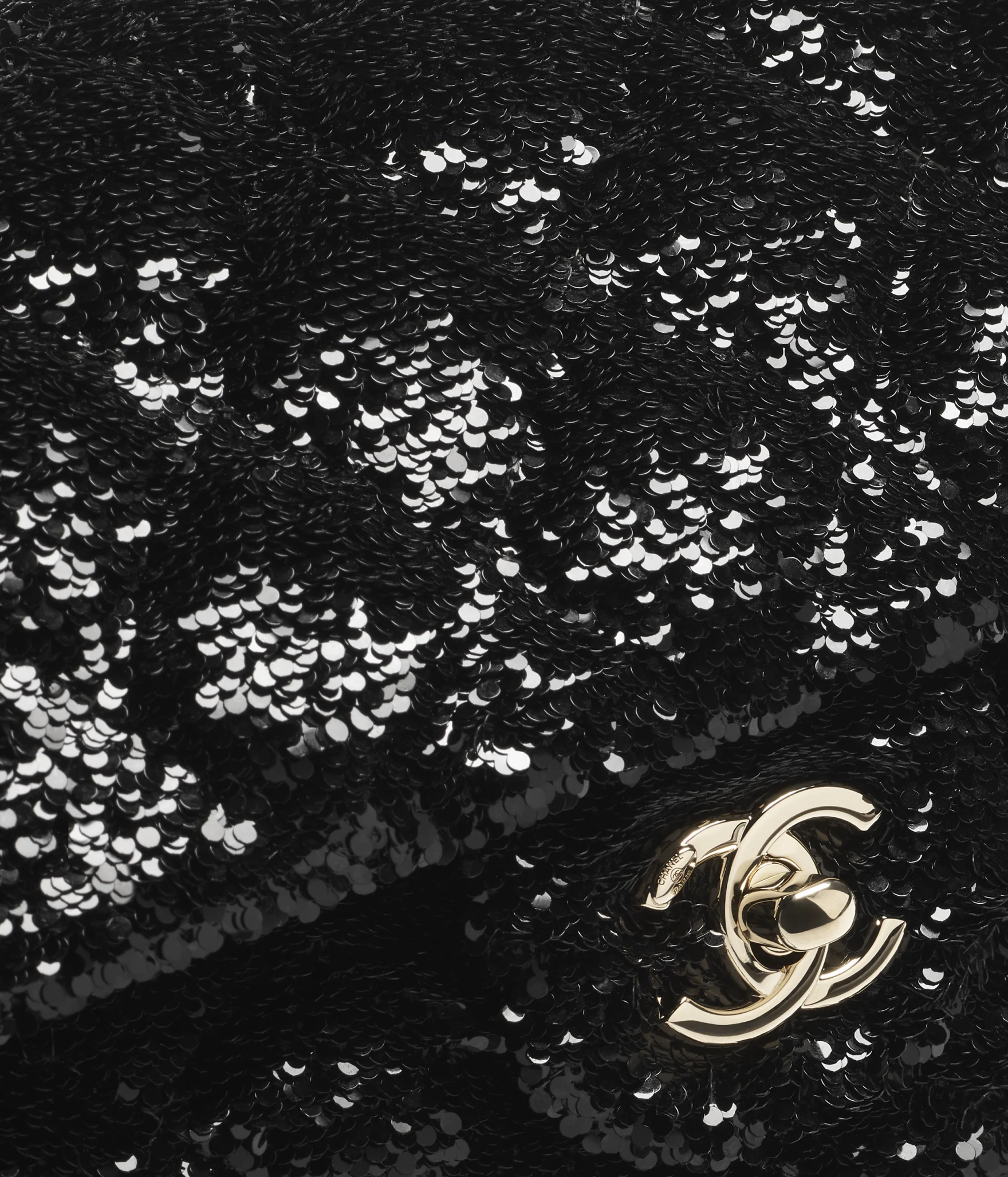 chanel pre-fall/winter 2025/25 25b bags heart bag chanel 25