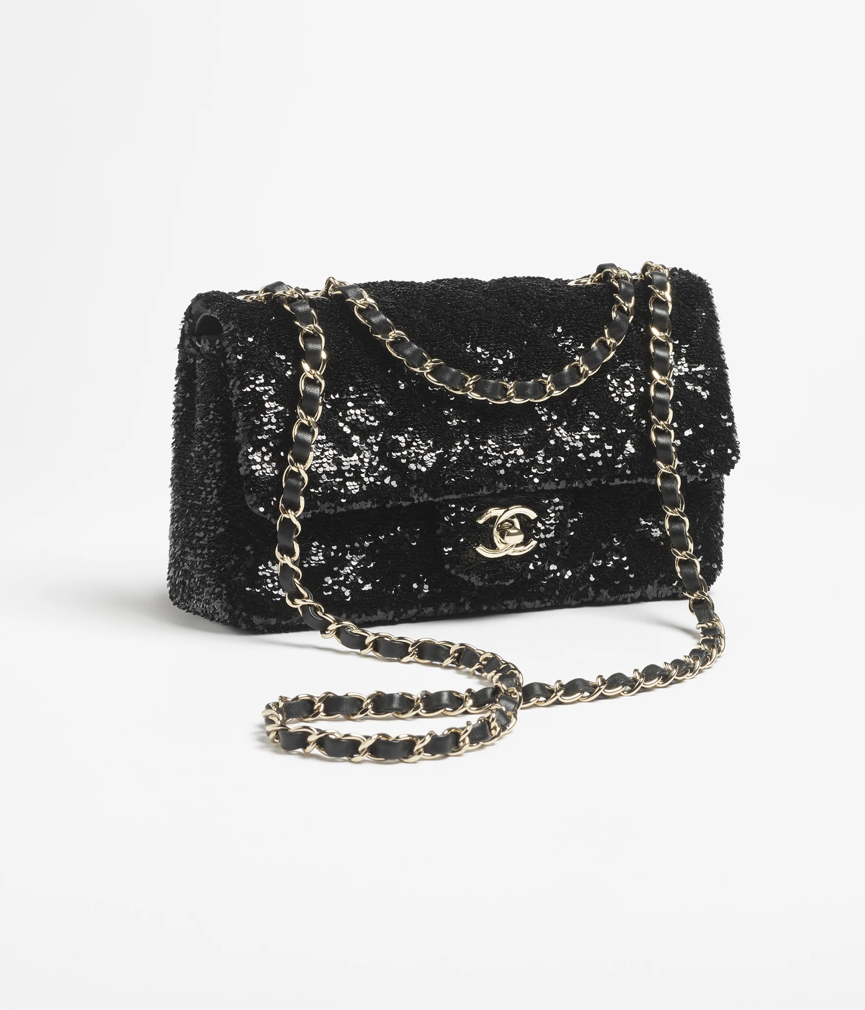 chanel pre-fall/winter 2025/25 25b bags heart bag chanel 25