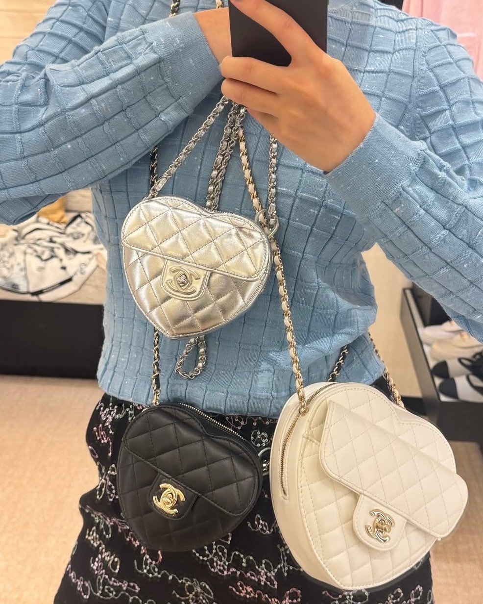 【25B 大人の可愛さを演出♪】シャネル★ハートベルトバッグ Chanel's Heart Bag Returns in 25B, and the Love Is Real