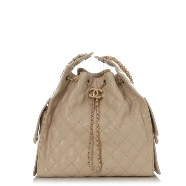 Chanel Medium Beige Caviar 25