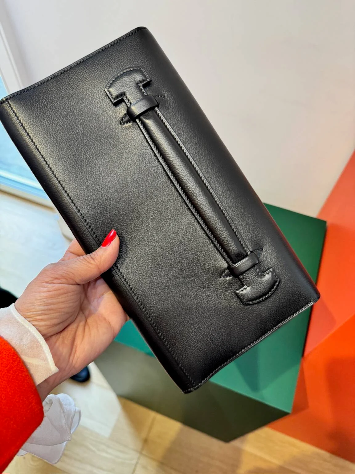 7 Statement Bags That Will Wow at Every Party