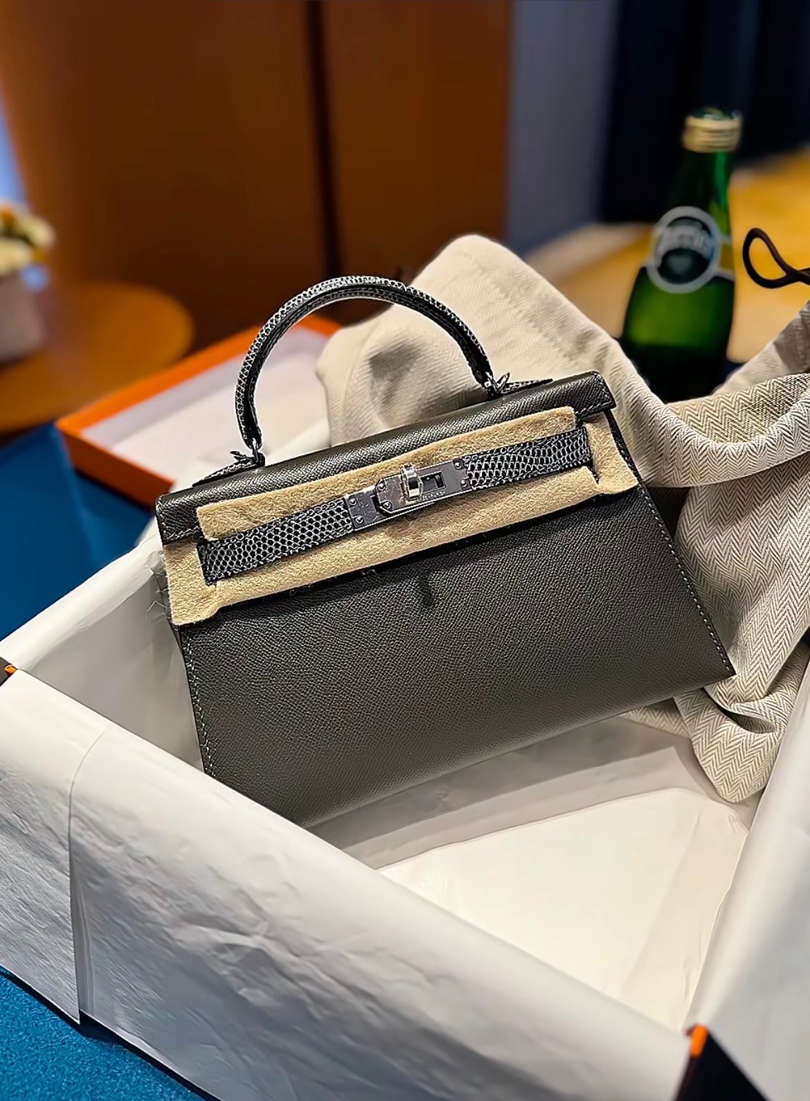 Hermès Mini Kelly II: The Handbag Math – EU and U.S. 2026