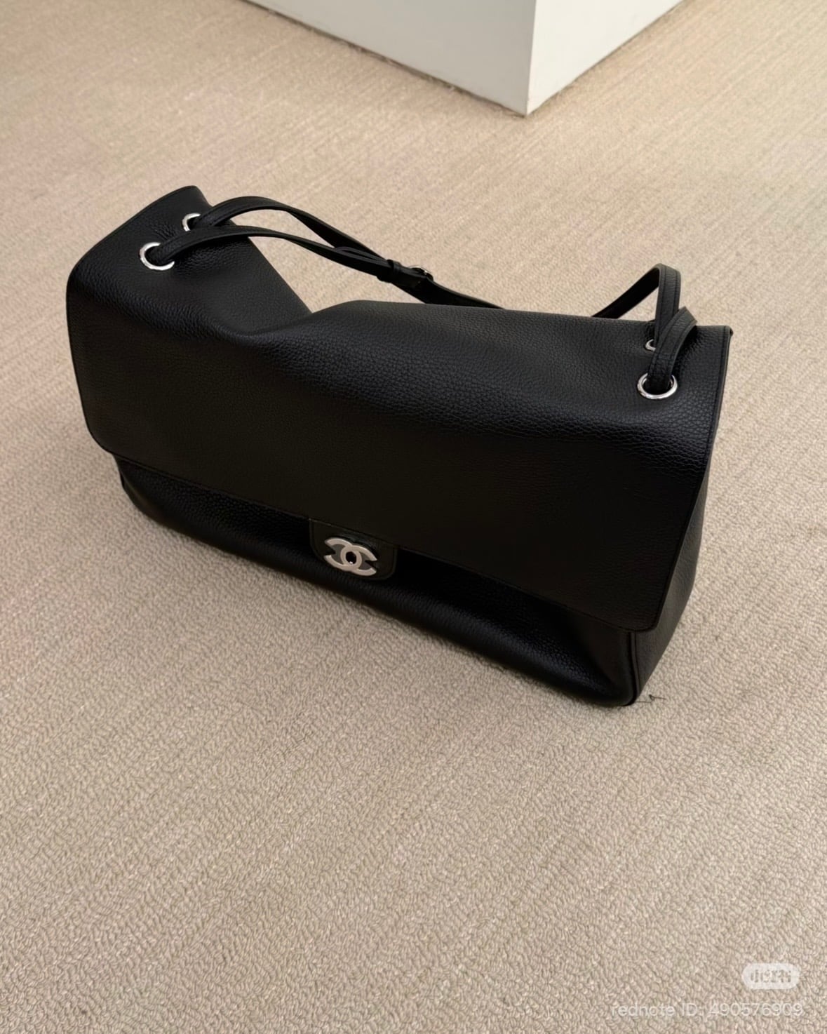 chanel 26s,chanel blazy bags,chanel large tote,Chanel Maxi Flap Bag,chanel large bag