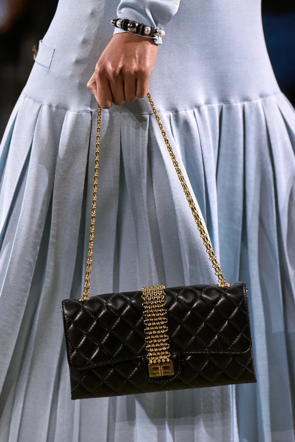 chanel fall-winter 2026 bag reissue 2.55