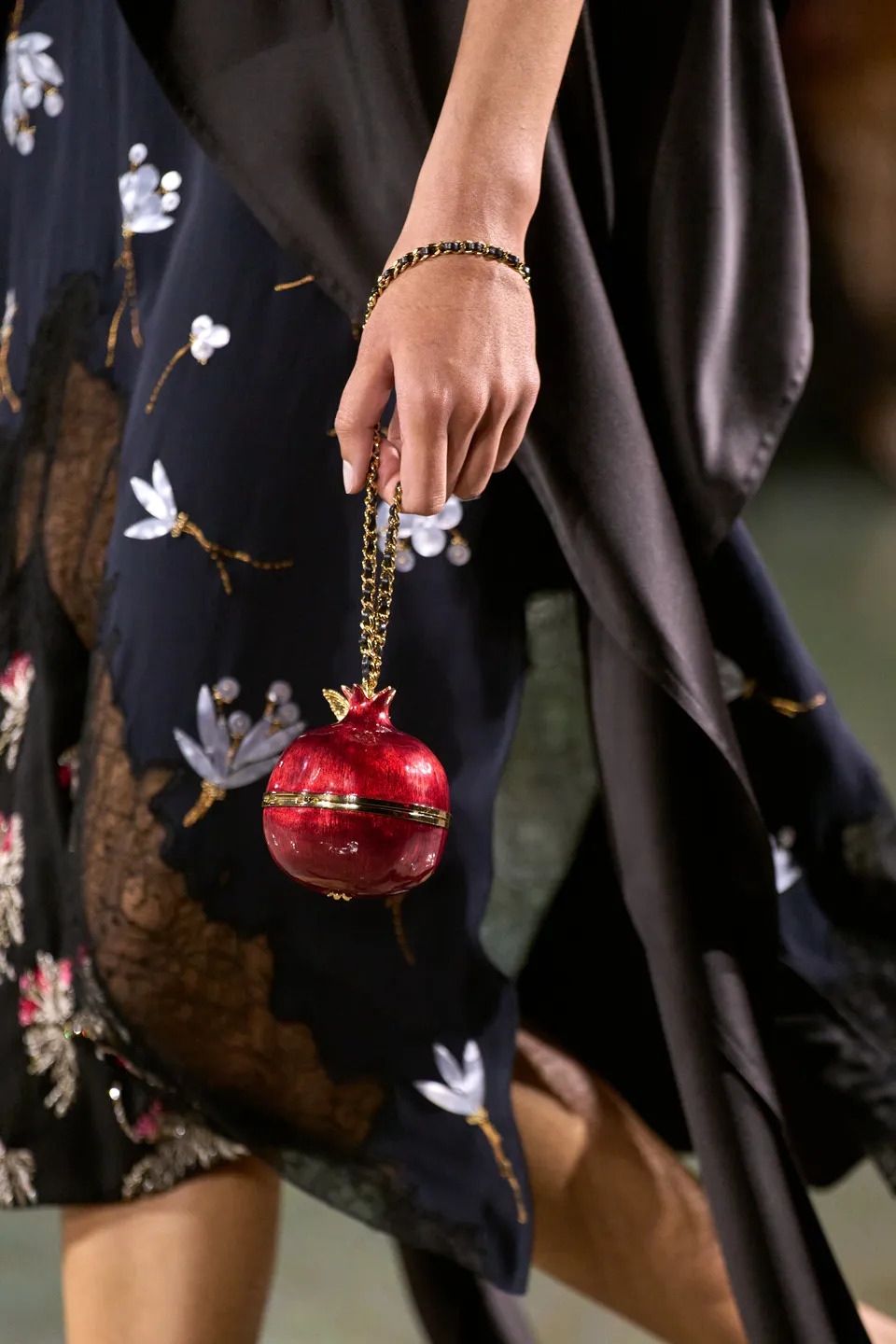 chanel fall-winter 2026 pomegranate bag