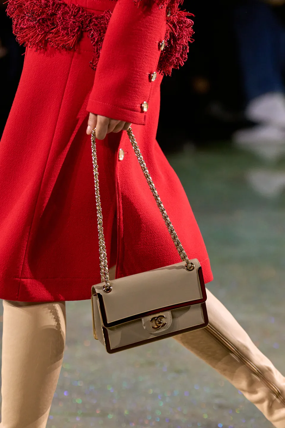 chanel fall-winter 2026 gold and beige flap bag