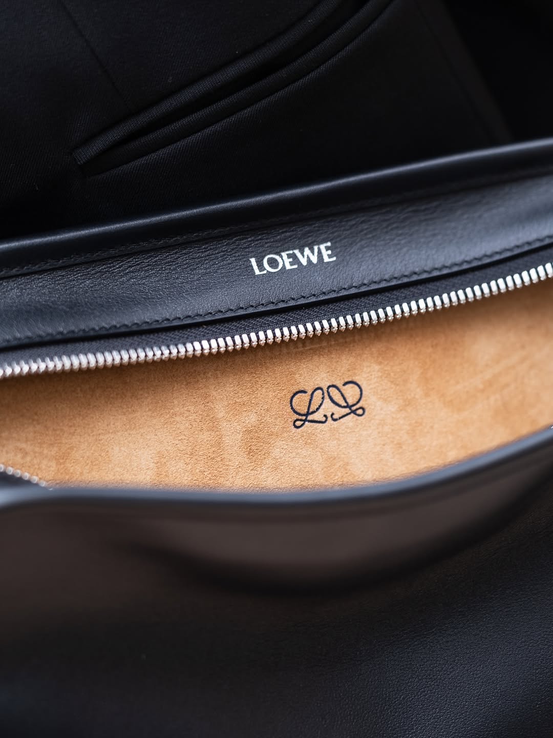loewe bags,trending handbags,spring style,summer style