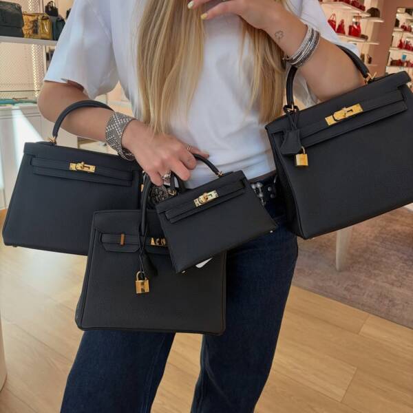 Image courtesy: @fashionphile