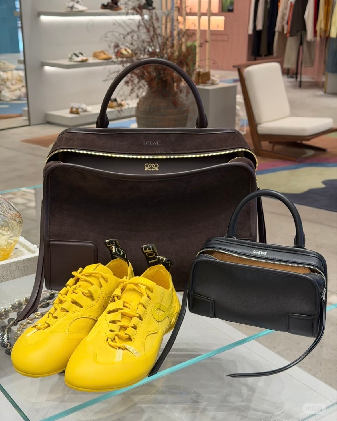 loewe bags,trending handbags,spring style,summer style