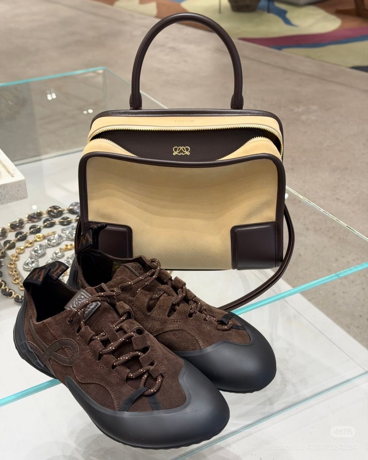 loewe bags,trending handbags,spring style,summer style